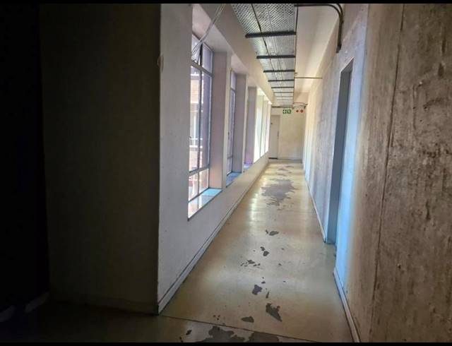 1 BEDROOM APARTMENT FOR SALE IN JOHANNESBURG CBD